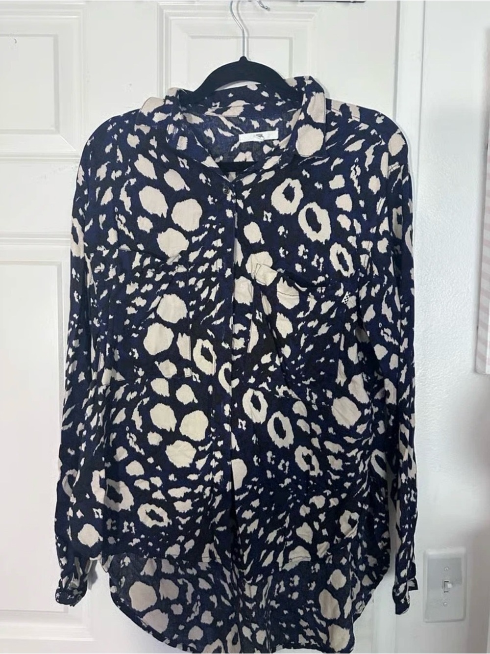Vans collared dress shirt Blouse with back cut outs